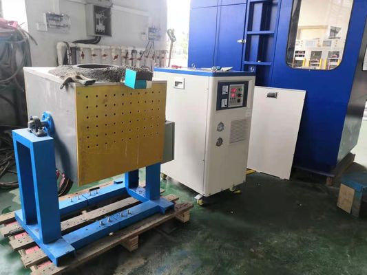 Καλή τιμή Επαγωγικός φούρνος τήξης χάλυβα 120KW 440V Επαγωγικός φούρνος σιδήρου Auto σε απευθείας σύνδεση
