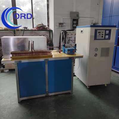 Καυτό εναλλασσόμενο ρεύμα μηχανών σφυρηλατημένων κομματιών επαγωγής υδρόψυξης 160KW 340-430V