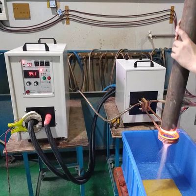 CE Πιστοποιημένο Κάθετο Επαγωγικό Θερμαντήρα Υψηλής Συχνότητας με Infineon IGBT για Αποτελεσματική Θέρμανση και Σβέση