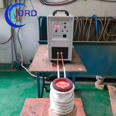 Καλή τιμή Εξοπλισμός τήξης με επαγωγή μεσαίας συχνότητας σε φούρνο με 5kg για τήξη χρυσού, κομματιού, χαλκού, χαλκού, χαλκού, χάλυβα, χυτοσίδηρου κλπ. (HF-25KW) σε απευθείας σύνδεση
